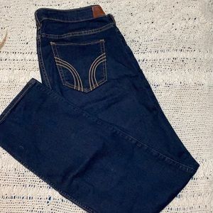Hollister Skinny jeans NWOT dark, no distressing